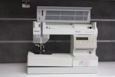 Pfaff Creative 1467